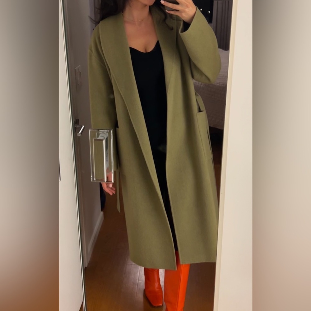 Theory cashmere wool robe coat in pear